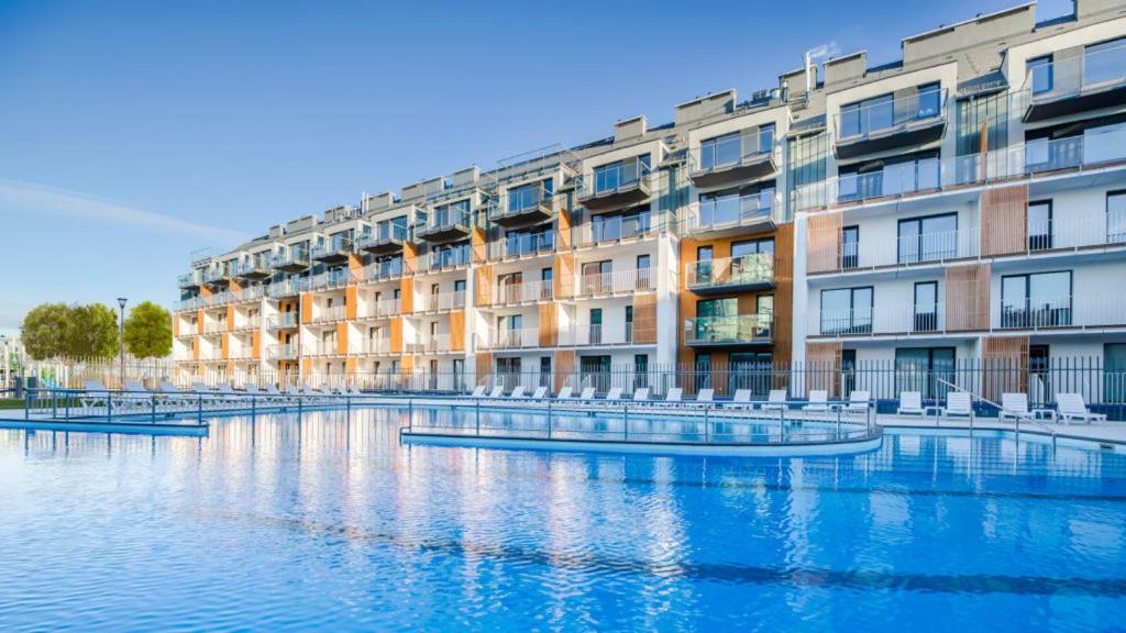 Apartamenty Familijne- Os Feniks Kołobrzeg Zewnętrze zdjęcie
